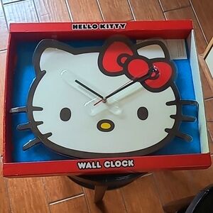 🎀Hello Kitty Wall Clock